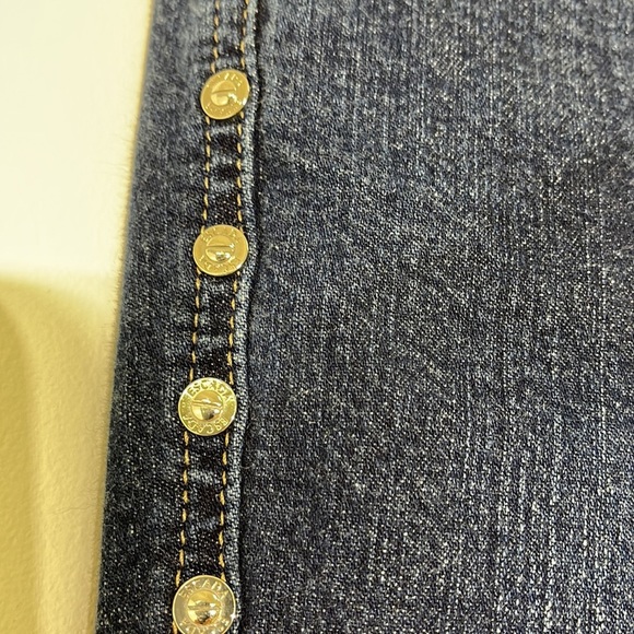 Escada High Rise Signature Studded Structured Flare Medium Wash Jeans EUC 26 /34 - Picture 3 of 12